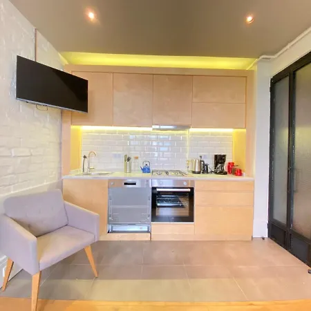 Dreamy Flat Close To Touristic Attractions In The Heart Of Beyoglu 公寓 *